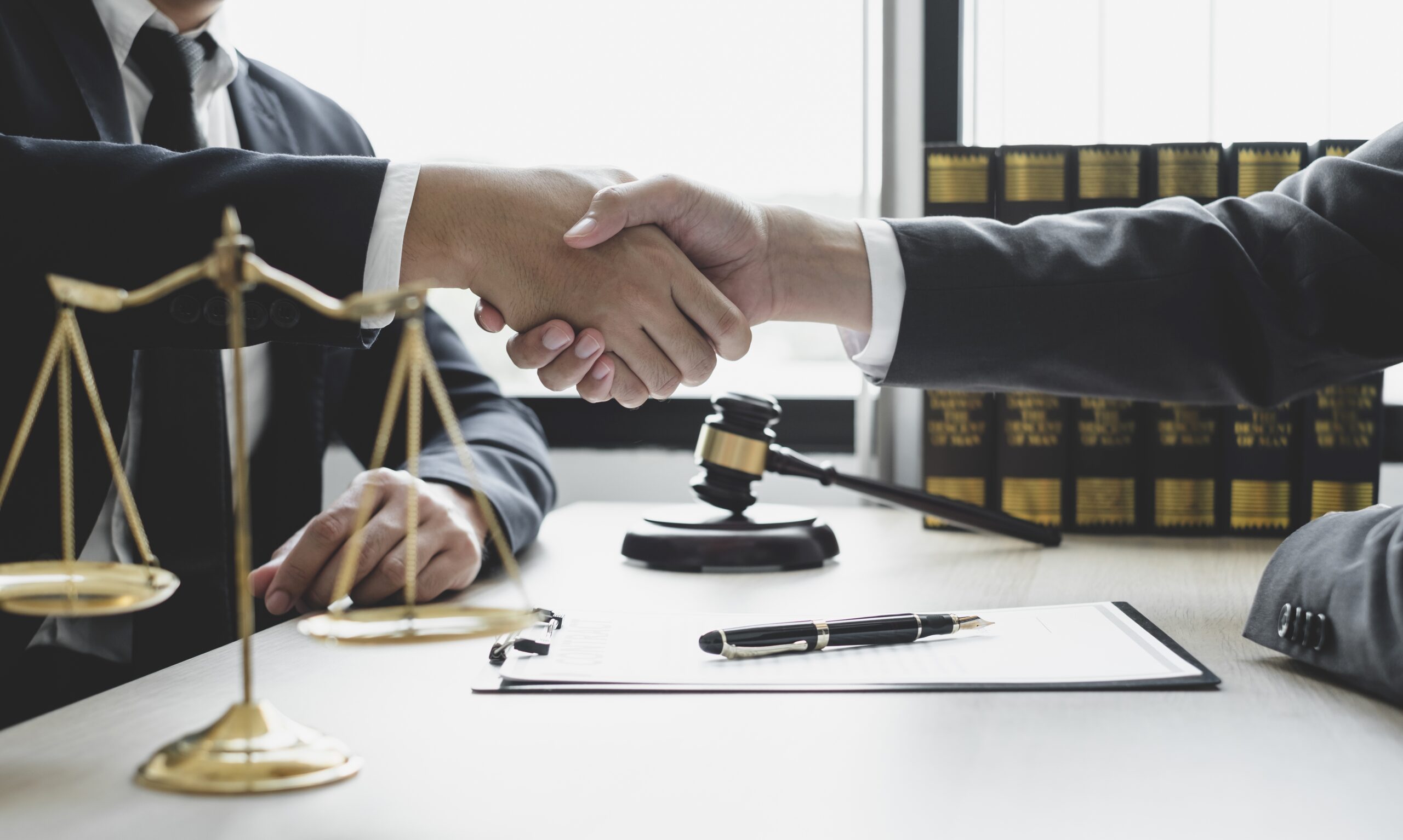 Abogados Especialistas en Derecho Administrativo en Barcelona